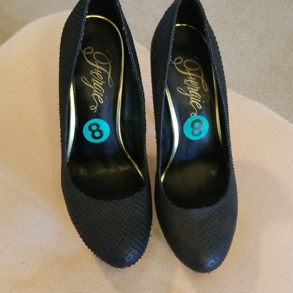 Platform pumps